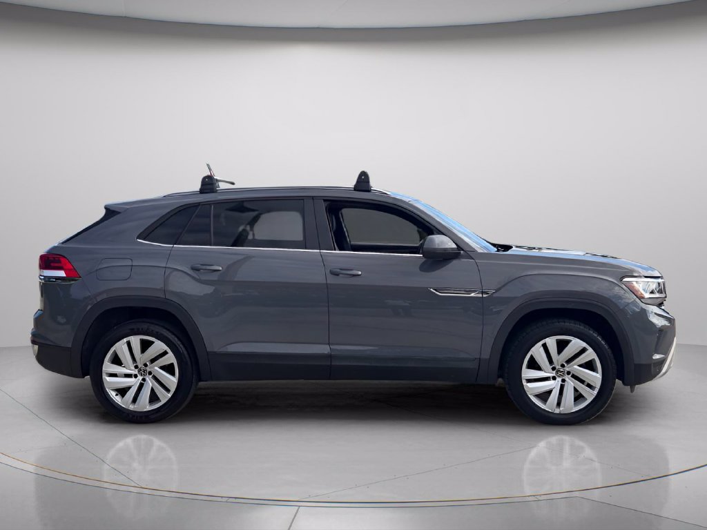 Used 2020 Volkswagen Atlas Cross Sport SE w/ Towing Package FWD image 7
