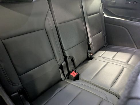 Used 2023 Chevrolet Tahoe Z71 image 26