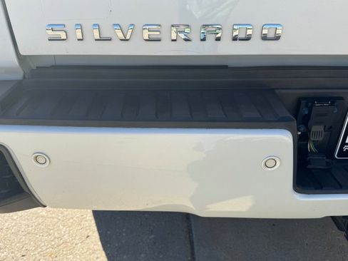 Used 2019 Chevrolet Silverado 2500 High Country w/ Duramax Plus Package image 15