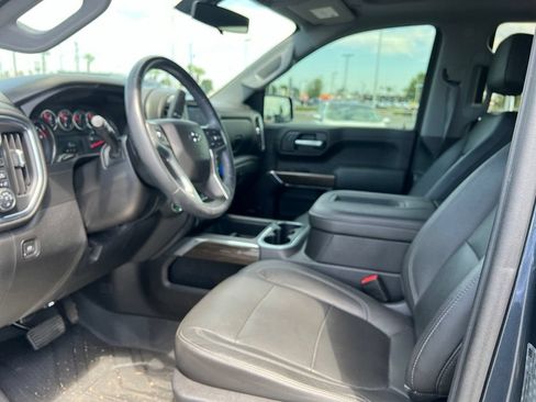 Used 2019 Chevrolet Silverado 1500 LT Trail Boss AWD/4WD image 13