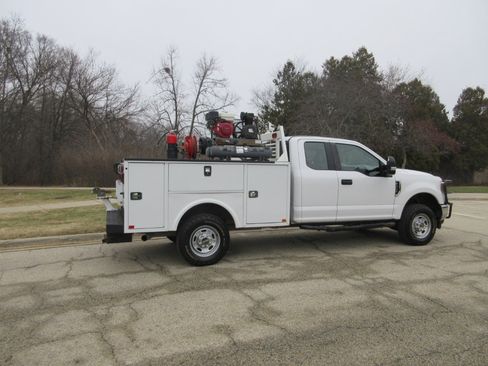 Used 2019 Ford F350 XL w/ XL Value Package image 10