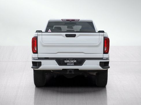 Used 2022 GMC Sierra 2500 AT4 w/ AT4 Preferred Package AWD/4WD image 4