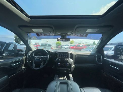 Used 2022 GMC Sierra 2500 Denali AWD/4WD image 26