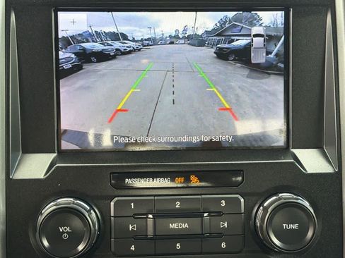 Used 2020 Ford F150 XLT w/ Equipment Group 302A Luxury AWD/4WD image 27