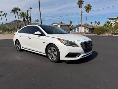 Used 2016 Hyundai Sonata Limited w/ Option Group 02