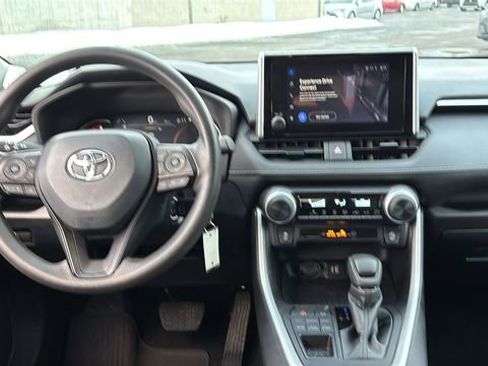 Used 2024 Toyota RAV4 LE image 8