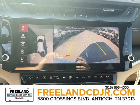 New 2026 Jeep Grand Cherokee Limited w/ Luxury Tech Group II image 34