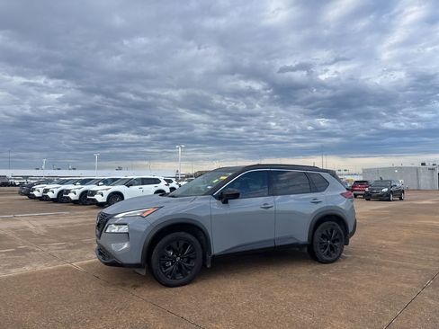 Certified 2023 Nissan Rogue S FWD image 12