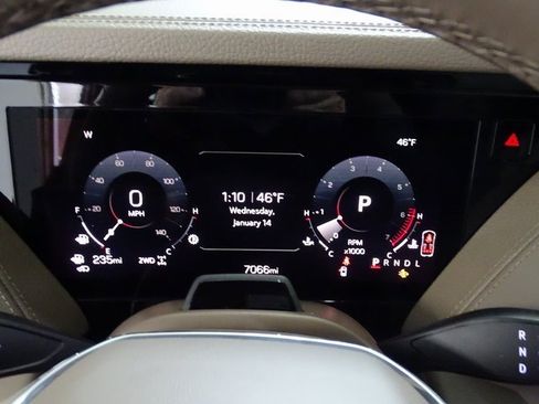 Certified 2025 GMC Yukon Denali w/ Denali Reserve Package image 16