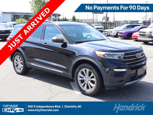 Used 2020 Ford Explorer XLT w/ Equipment Group 202A AWD/4WD image 1