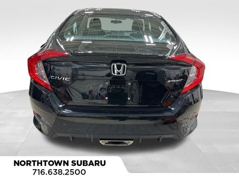 Used 2019 Honda Civic Sport image 9