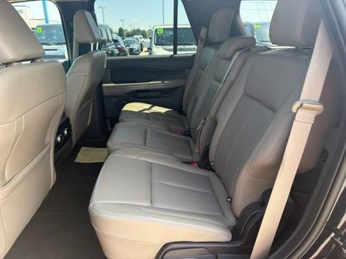 Used 2021 Ford Expedition XLT AWD/4WD image 21