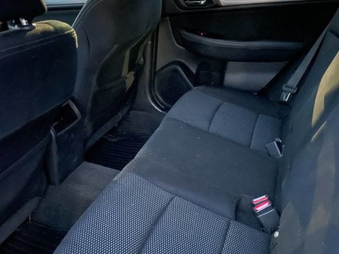 Used 2015 Subaru Outback 2.5i Premium image 12
