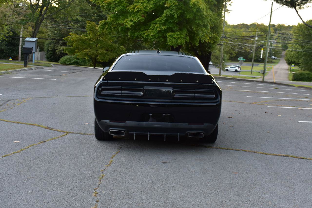 Used 2016 Dodge Challenger R/T Plus RWD image 6