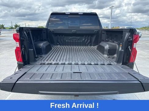 Used 2022 Chevrolet Silverado 1500 RST w/ Convenience Package II image 16