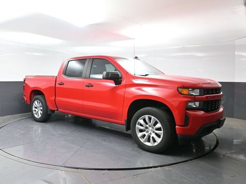 Used 2019 Chevrolet Silverado 1500 Custom w/ Infotainment Package AWD/4WD image 5