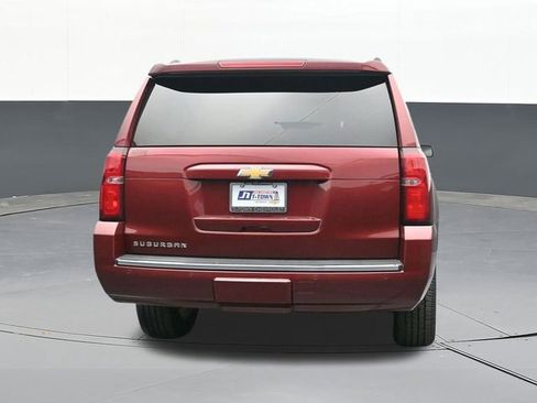Used 2016 Chevrolet Suburban LTZ image 12