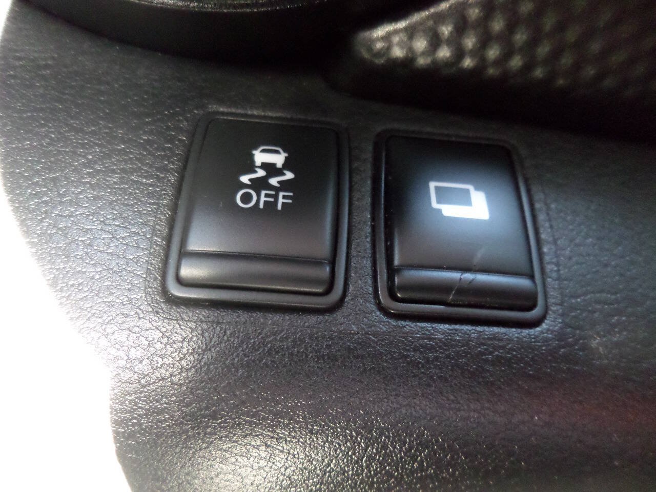 Used 2019 Nissan Kicks S w/ Exterior Electronics Package FWD image 26