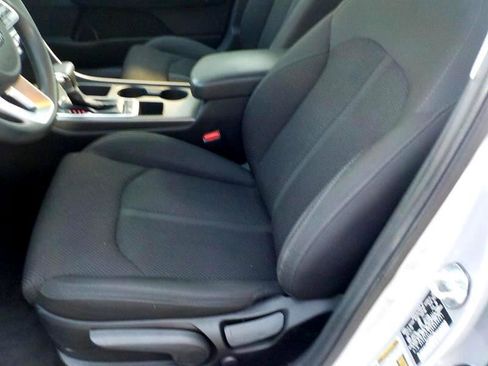 Used 2019 Kia Optima LX image 15