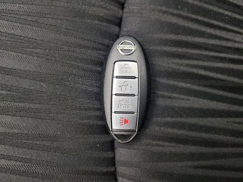 Used 2019 Nissan Sentra SV FWD image 32