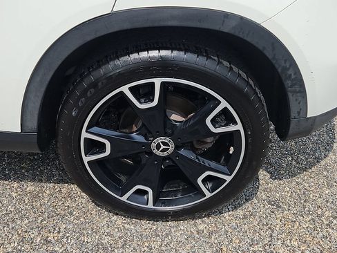 Used 2018 Mercedes-Benz GLA 250 image 8