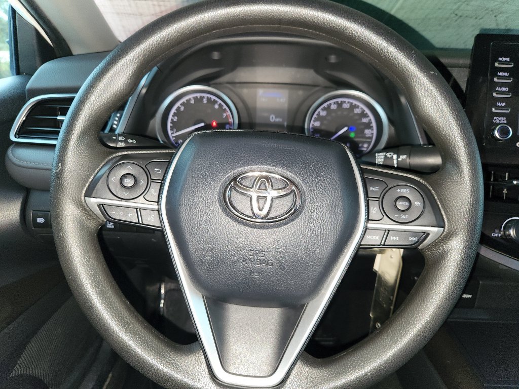 Used 2021 Toyota Camry LE FWD image 23