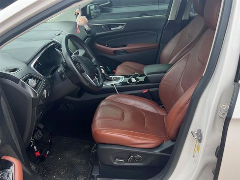 Used 2015 Ford Edge Titanium w/ Equipment Group 302A FWD image 5