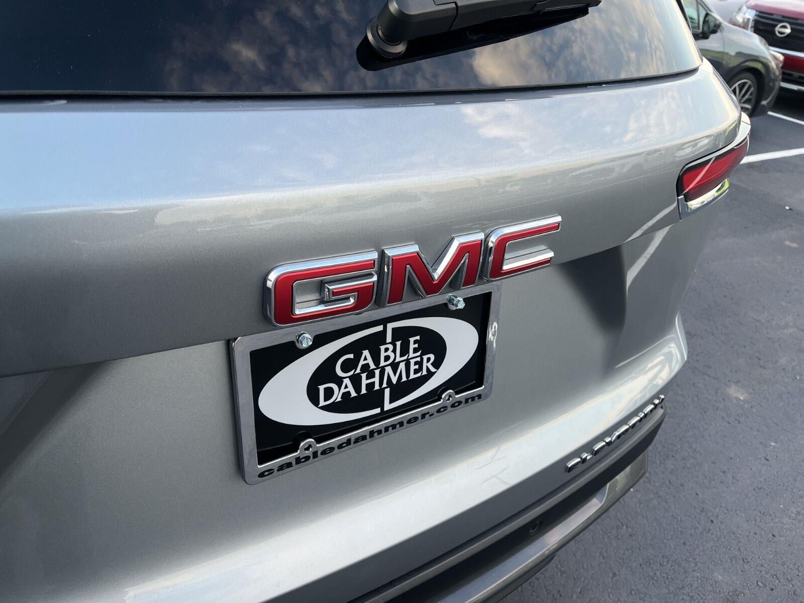 Used 2025 GMC Terrain Elevation AWD/4WD image 18
