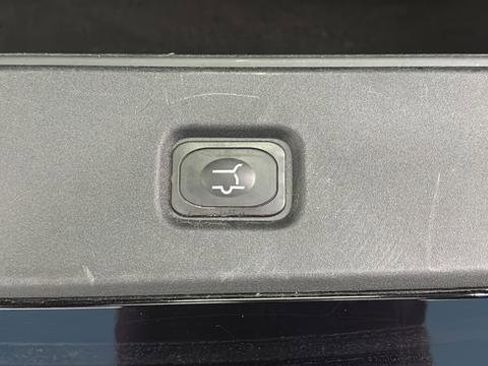 Used 2025 Ford Expedition Platinum w/ Driver's Package image 43