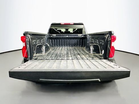 Used 2022 Chevrolet Silverado 1500 LT w/ Z71 Off-Road Package AWD/4WD image 27