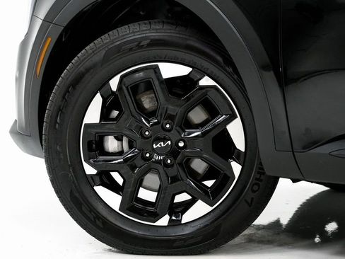 Used 2025 Kia Sorento S image 31