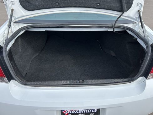 Used 2015 Chevrolet Impala LT w/ LT Sunroof Package image 28