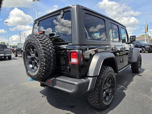 Used 2023 Jeep Wrangler Unlimited w/ Cold Weather Group AWD/4WD image 44