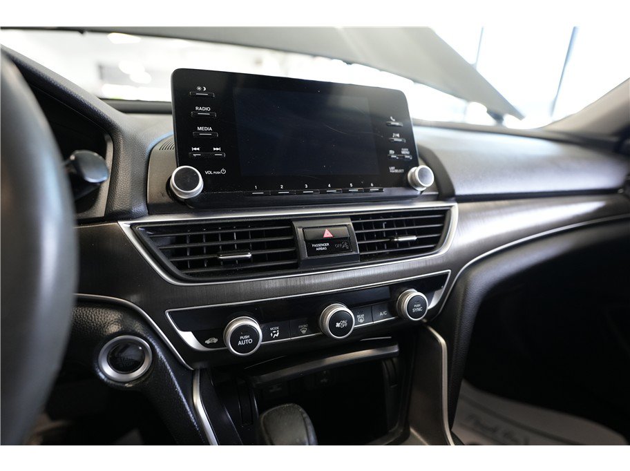 Used 2018 Honda Accord LX image 21