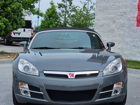 Used 2008 Saturn Sky w/ Premium Trim Package RWD image 2