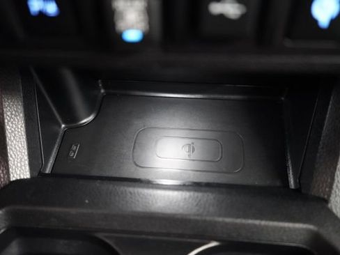 Used 2023 Toyota Tacoma TRD Sport w/ Technology Package AWD/4WD image 33