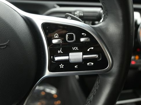 Used 2022 Mercedes-Benz CLA 250 4MATIC image 14