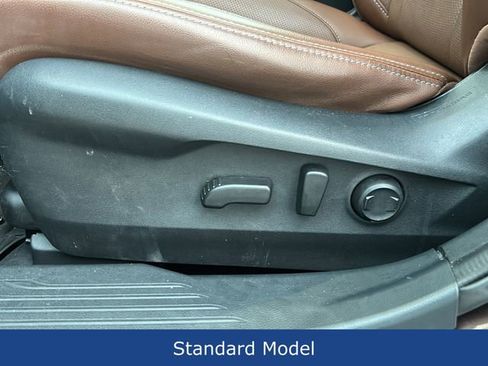 Used 2021 Subaru Outback Touring w/ Popular Package #2 AWD/4WD image 22