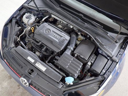 Used 2015 Volkswagen GTI SE w/ Lighting Package (SEL) FWD image 34