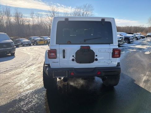 Used 2024 Jeep Wrangler Unlimited Rubicon 4xe image 7