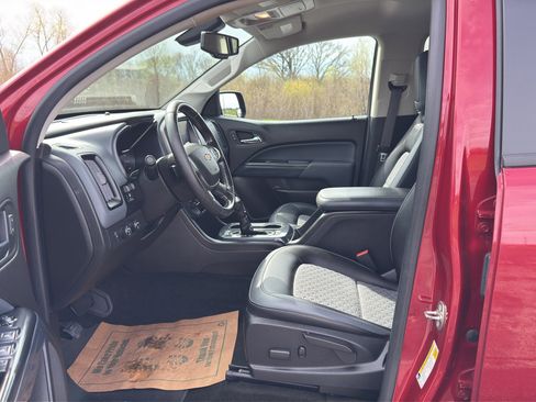 Used 2018 Chevrolet Colorado Z71 image 13