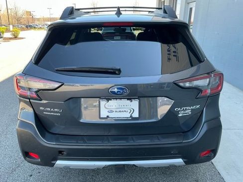 Certified 2023 Subaru Outback Limited AWD/4WD image 3
