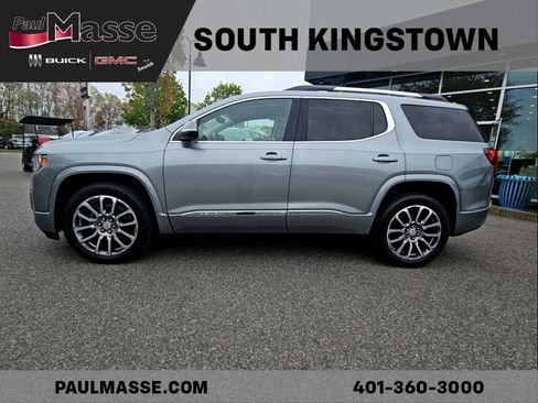 Used 2023 GMC Acadia Denali w/ Denali Ultimate Package AWD/4WD image 4