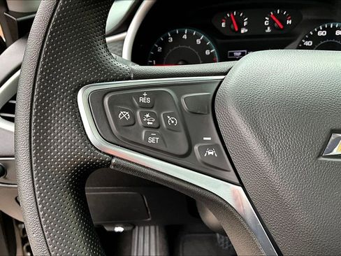 Used 2024 Chevrolet Malibu LT FWD image 11