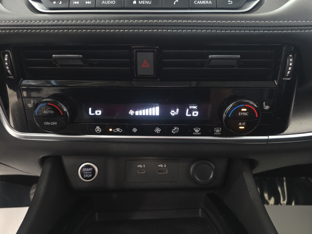 Used 2021 Nissan Rogue SV w/ Premium Package AWD/4WD image 16