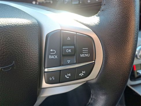 Certified 2023 Ford Explorer XLT image 18