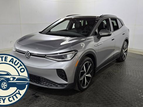Used 2023 Volkswagen ID.4 Pro S image 3
