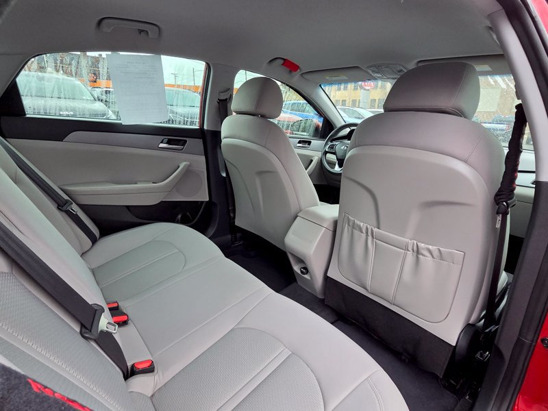 Used 2019 Hyundai Sonata SE FWD image 15