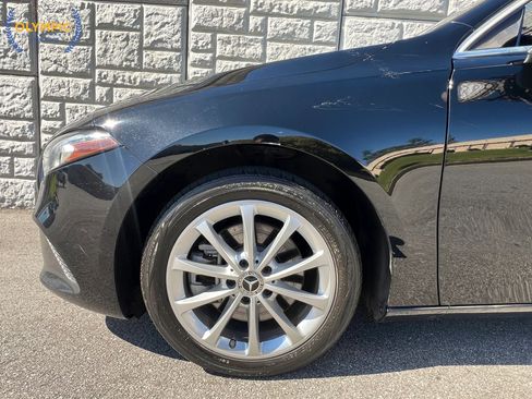 Used 2019 Mercedes-Benz A 220 image 9