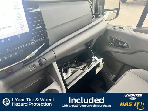 New 2025 Ford Transit 350 XLT image 11